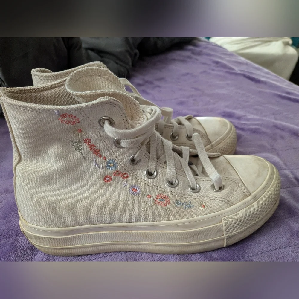 Converse Chuck Taylor All Star Lift Hi Platform 